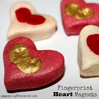 valentines day craft ideas for kids:  fingerprint heart magnet