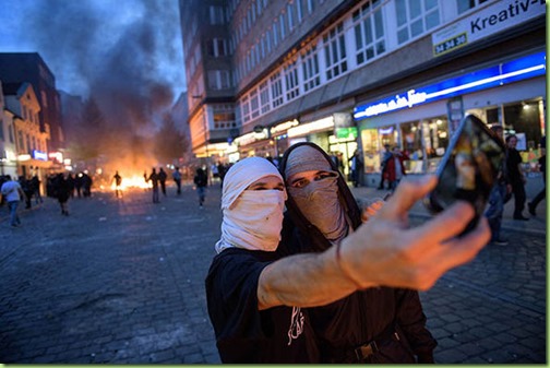 Hamburg-g20-protests-what-is-Antifa-demonstrations-protestors-Welcome-to-Hell-994436